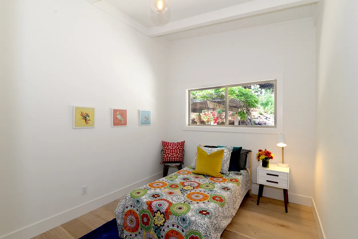 Kid's bedroom at the Ivy Project