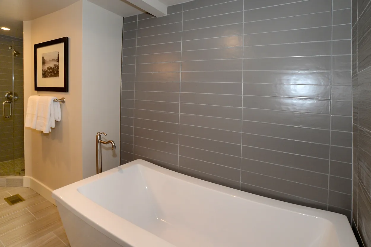 Guest bathroom at Contra Costa