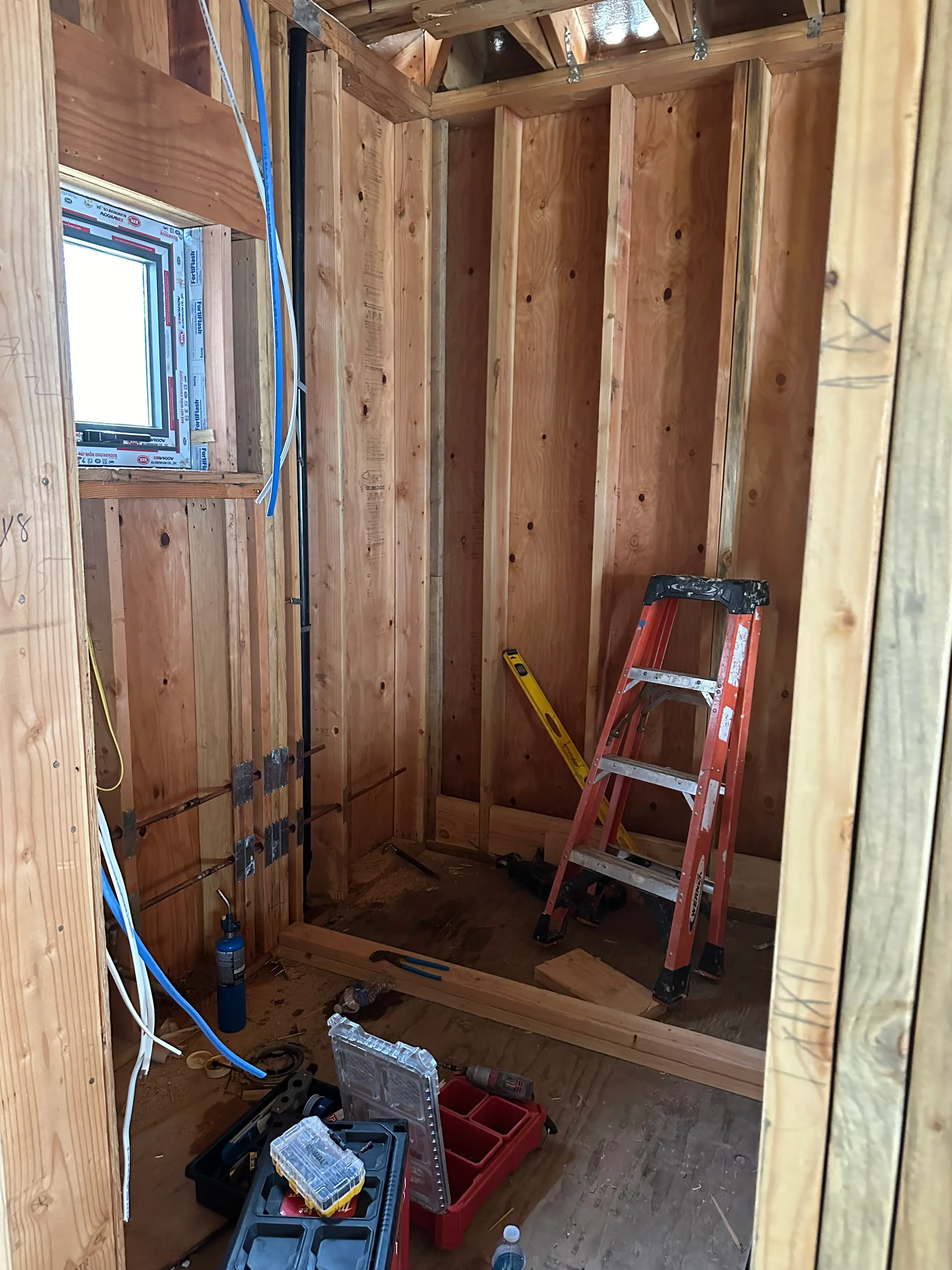 Kitchen framing and layout at Hawthorne Ave