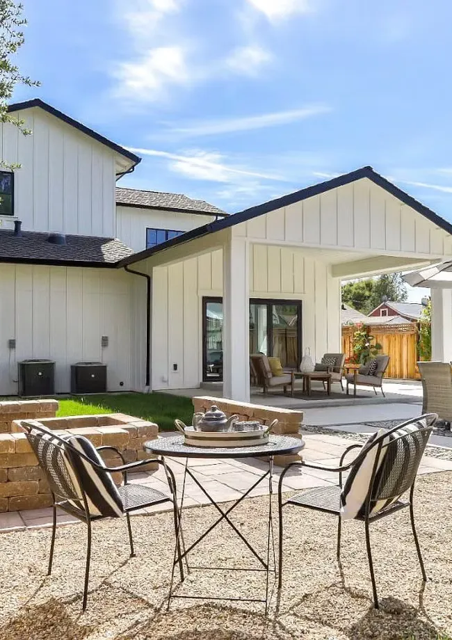 Backyard patio area at the Willow Glen project